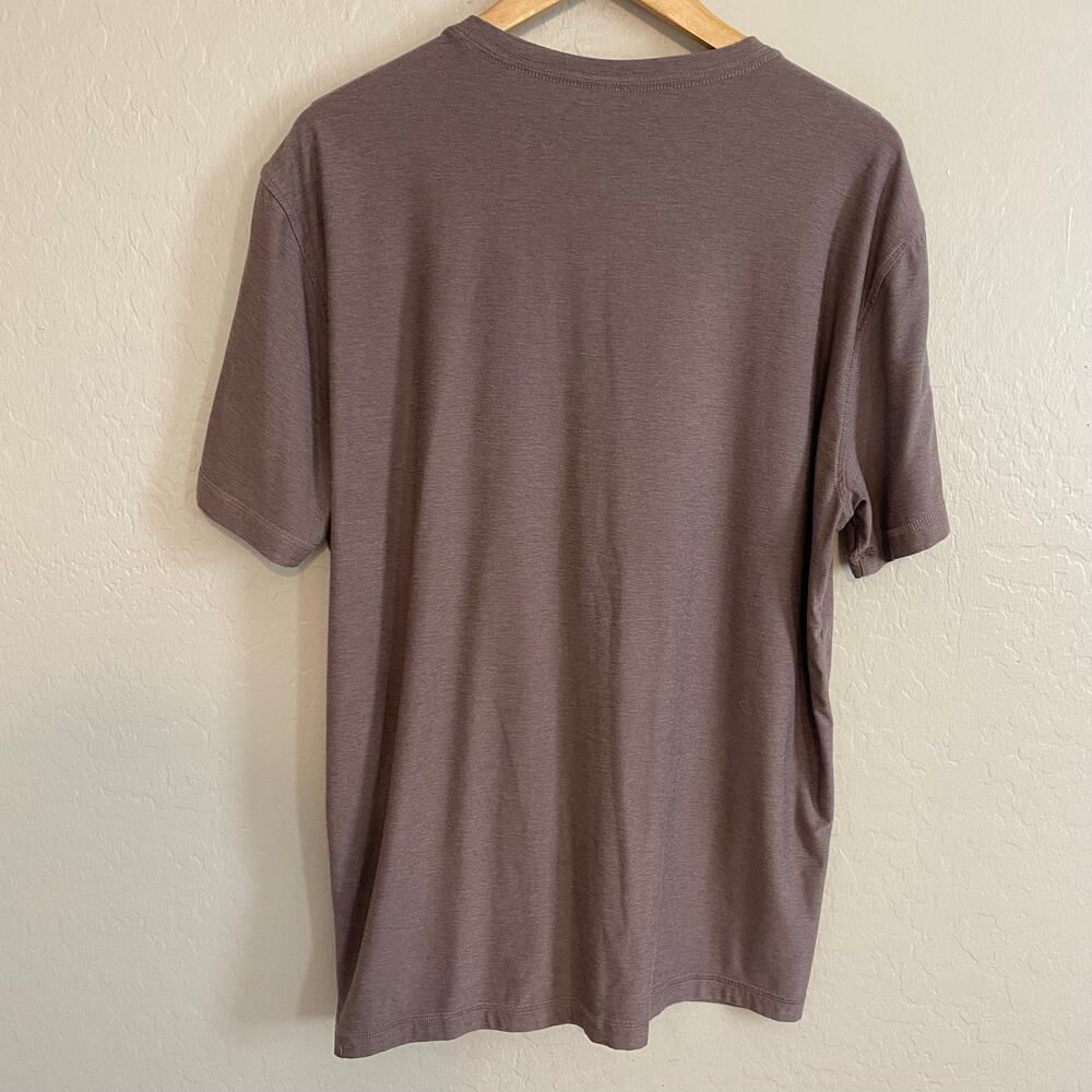 Vuori Strato Tech Tee Mens Short Sleeve T-Shirt Size XL Sable Heather Brown - Picture 5 of 5